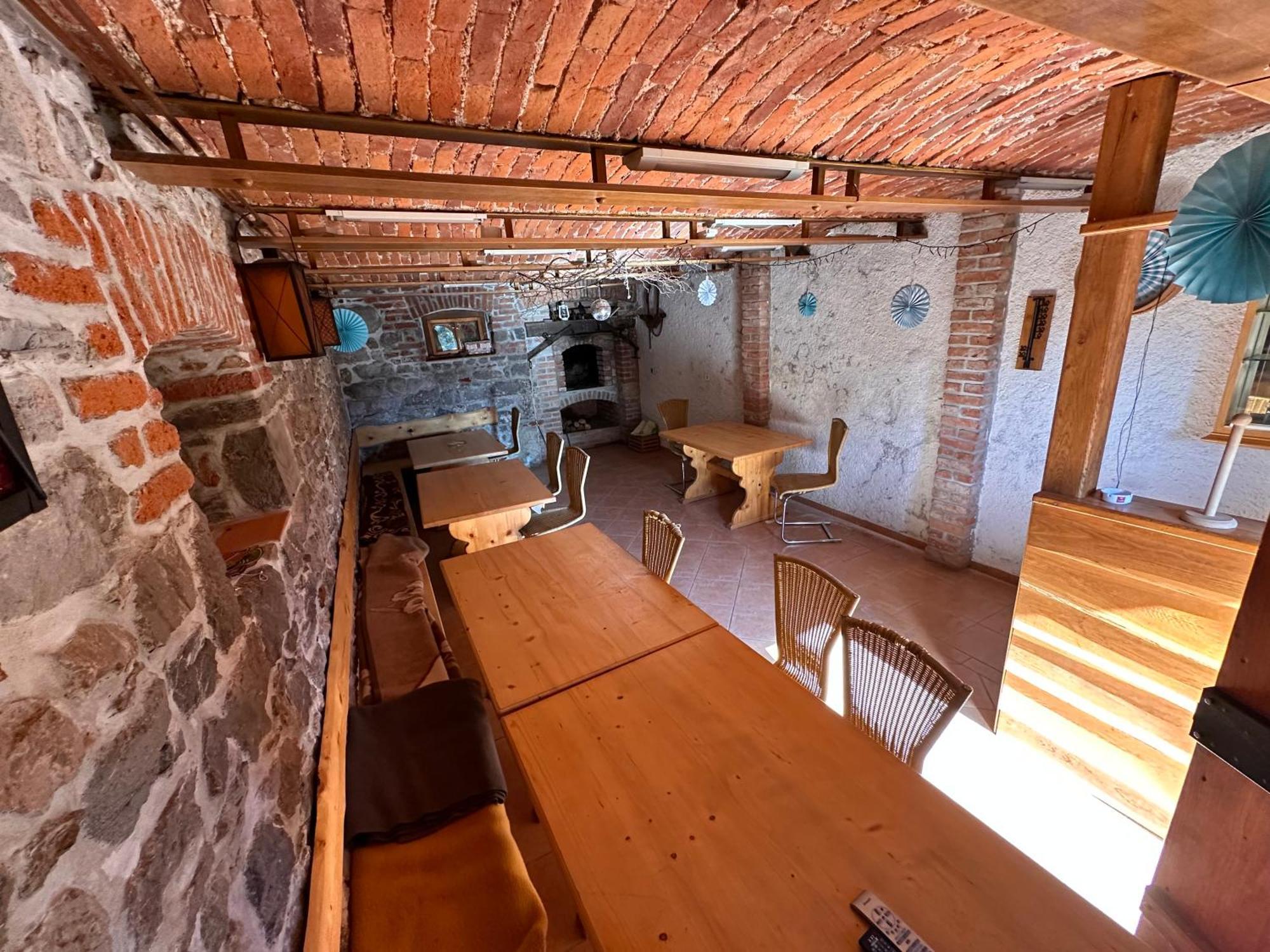 Apartments Suster Stari Trg ob Kolpi Εξωτερικό φωτογραφία