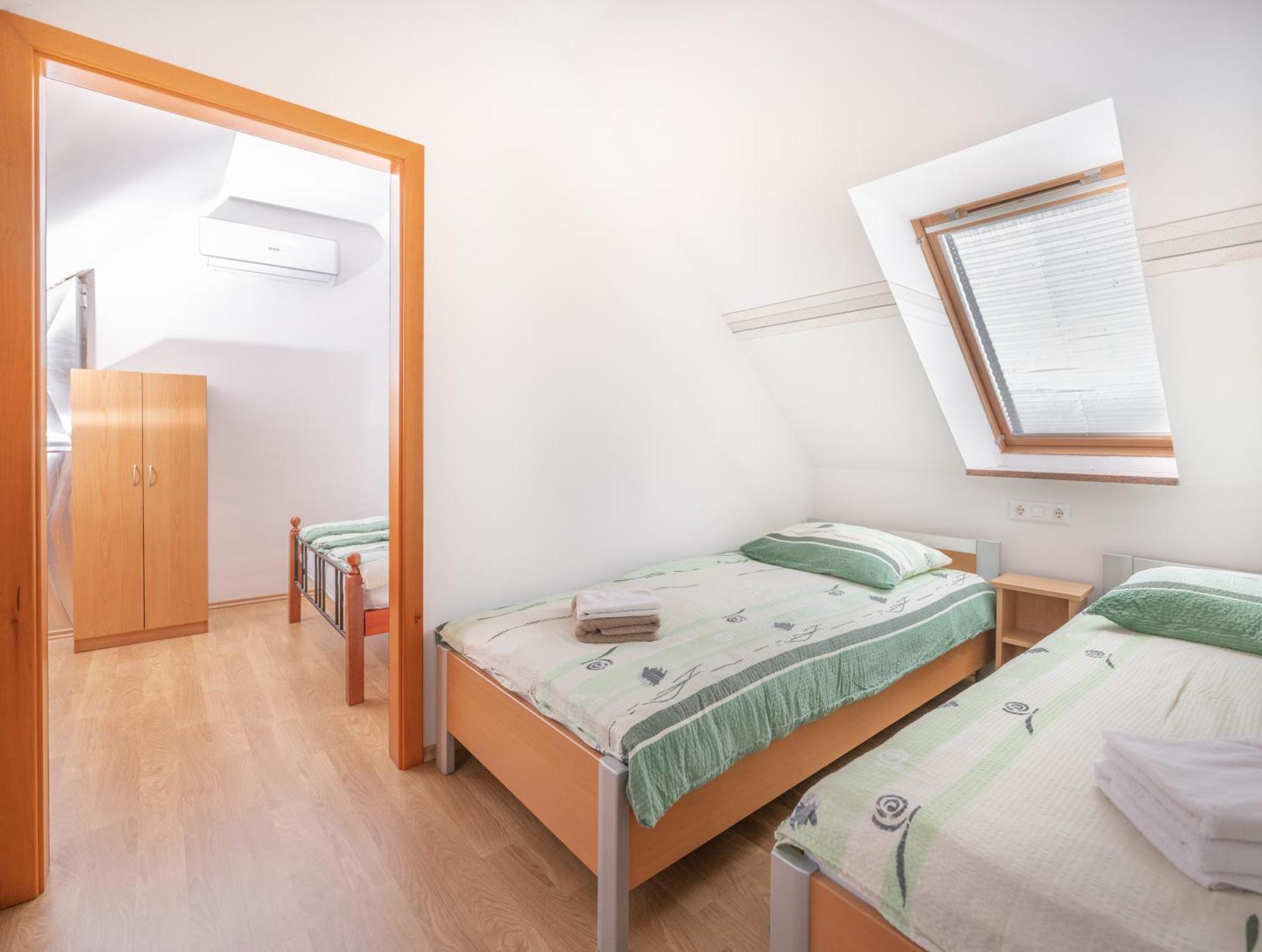 Apartments Suster Stari Trg ob Kolpi Εξωτερικό φωτογραφία